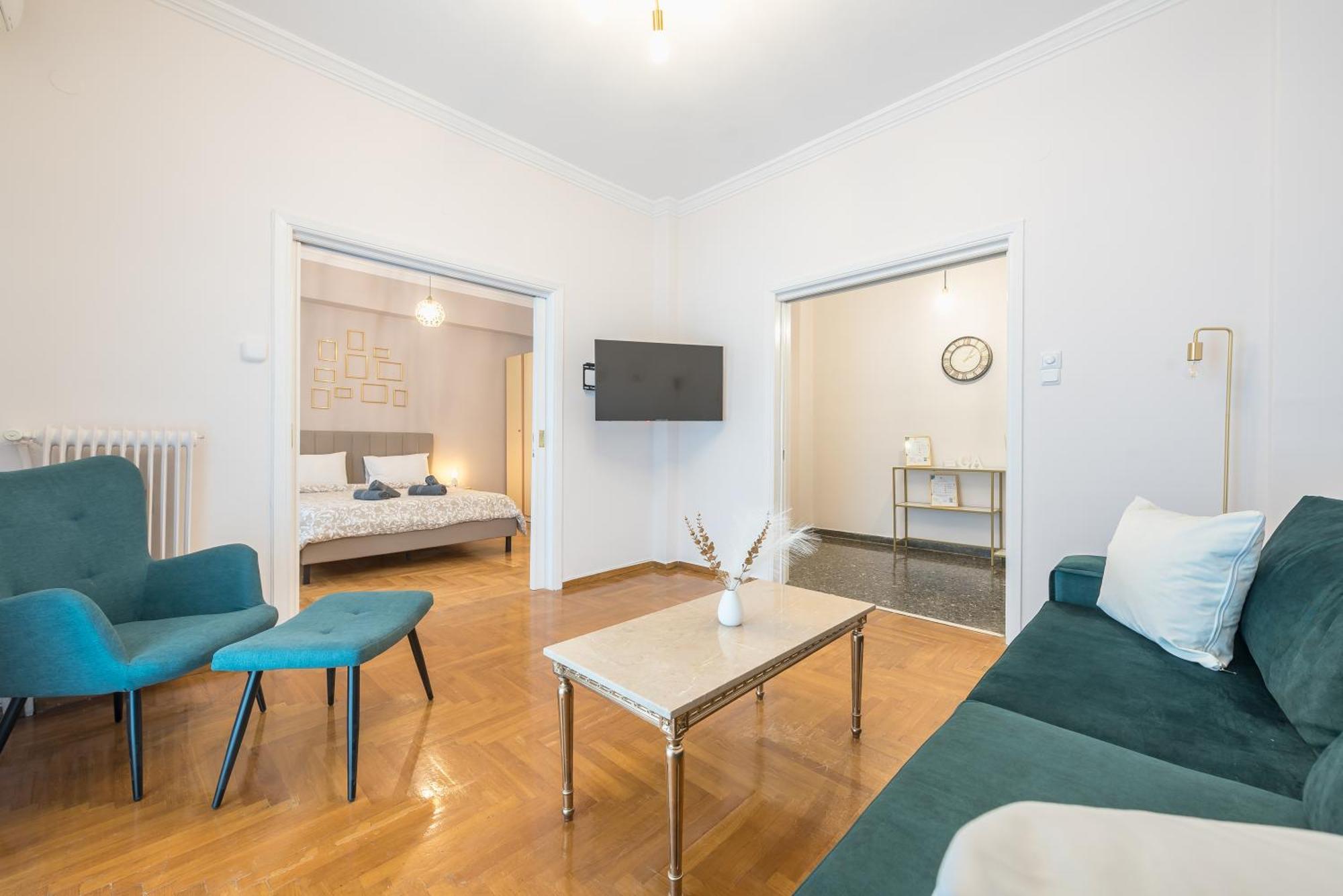 Golden Comfort By Greece Apartments Атина Екстериор снимка