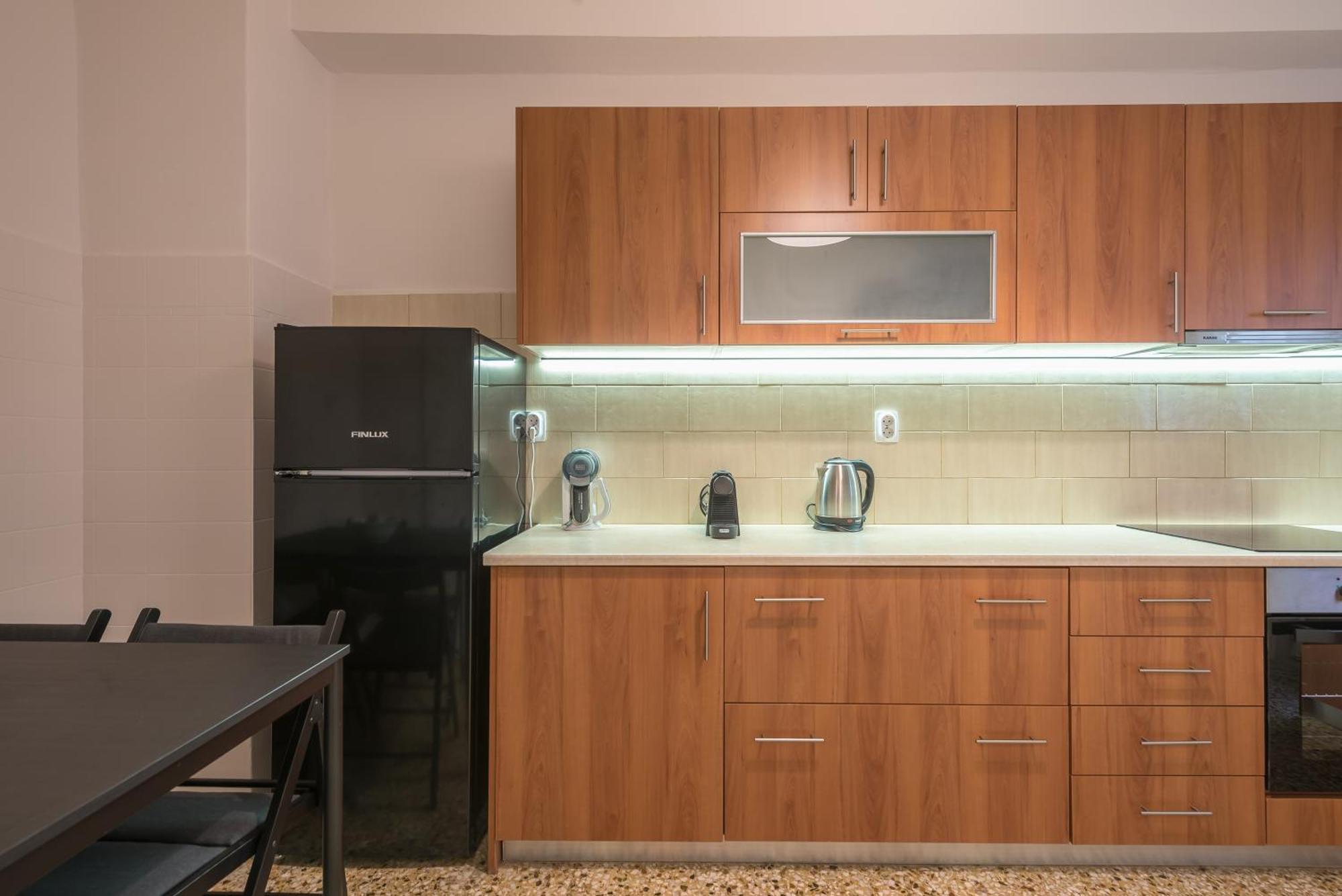 Golden Comfort By Greece Apartments Атина Екстериор снимка
