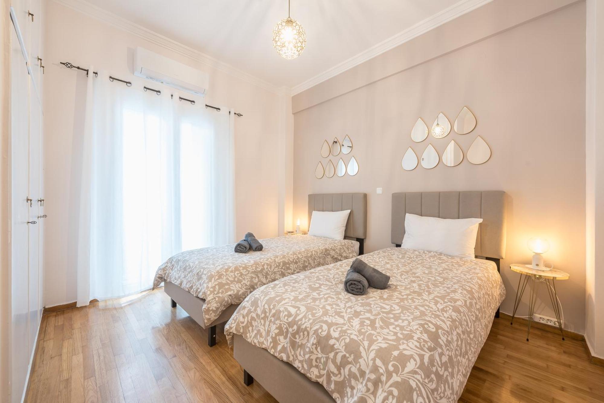 Golden Comfort By Greece Apartments Атина Екстериор снимка