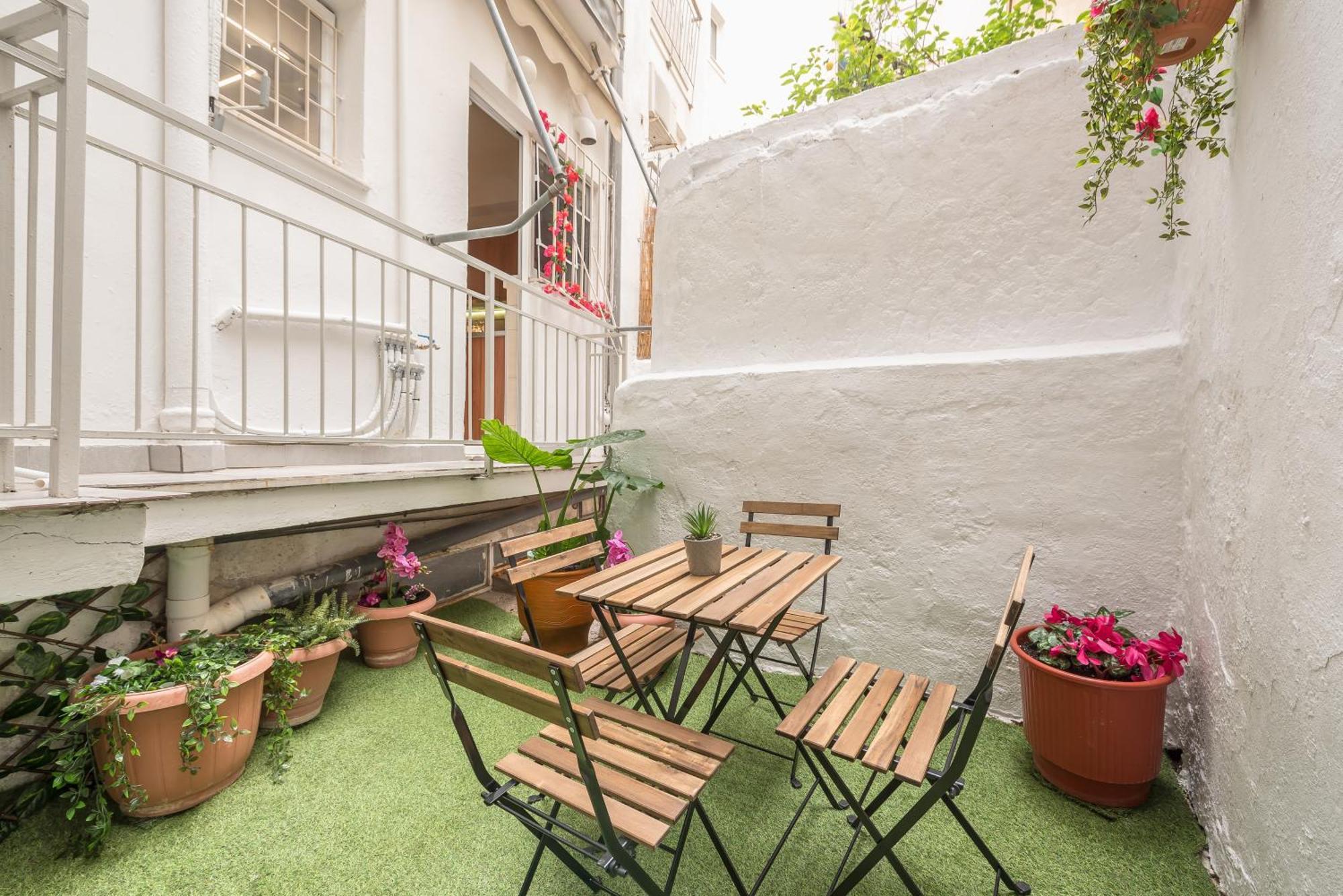 Golden Comfort By Greece Apartments Атина Екстериор снимка